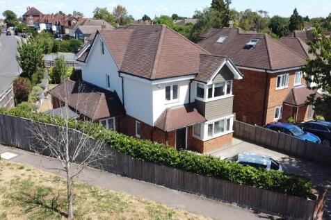 Birdwood Road, Maidenhead 4 bed detached house for sale