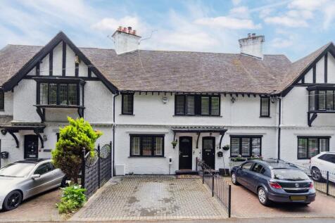 Chauntry Road, Maidenhead 3 bed cottage for sale