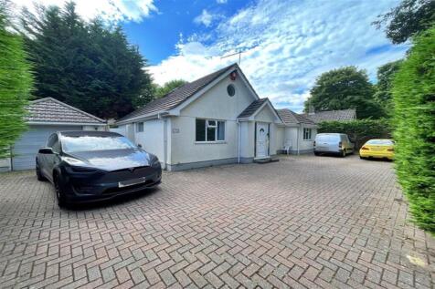 Kinson 3 bed detached bungalow for sale