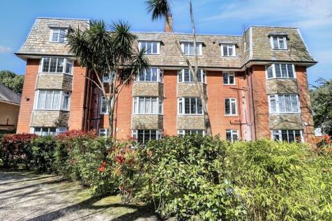 East Cliff 1 bed flat for sale