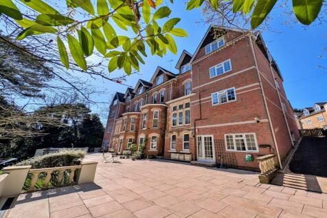 Bournemouth 2 bed flat for sale