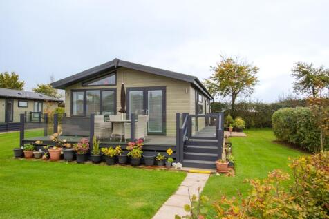 2 bedroom park home for sale