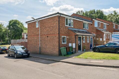 Blackthorn Avenue, Tunbridge Wells, TN4 2 bed end of terrace house for sale