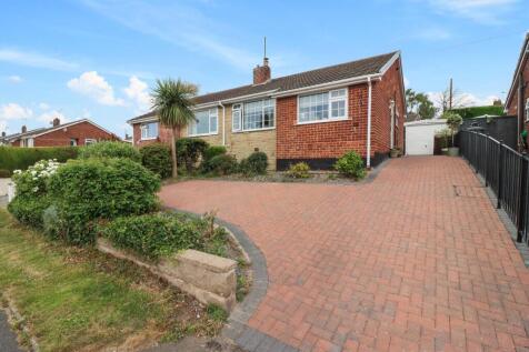 2 bedroom bungalow for sale