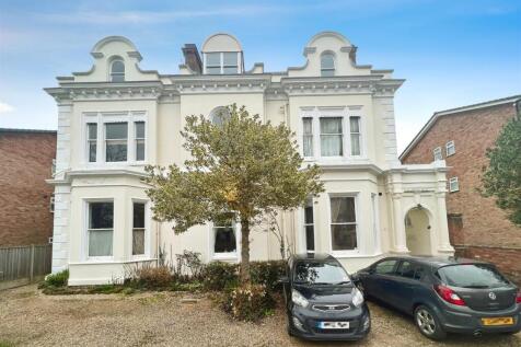 Binswood Avenue, Leamington Spa 2 bed apartment for sale