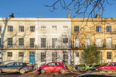 Montpellier Spa Road, Cheltenham... 2 bed apartment for sale