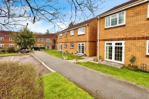 Greenway Lane, Charlton Kings... 2 bed apartment for sale
