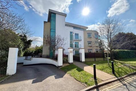 West Approach Drive, Pittville... 2 bed apartment for sale