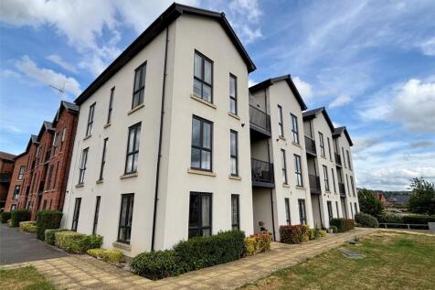 Barley Road, Cheltenham, Gloucestershire 2 bed apartment for sale