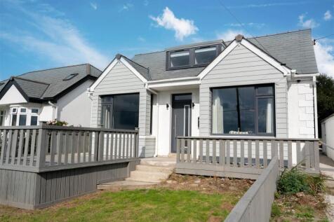 Parka Road, St Columb Road TR9 4 bed detached bungalow for sale