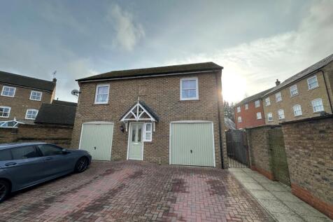 1 bedroom detached house for sale