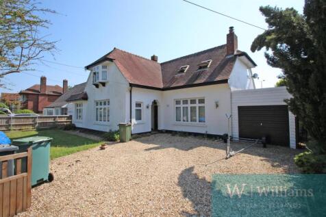 Palmers Road, Wootton Bridge, Ryde 4 bed detached house for sale