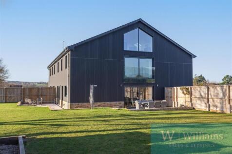 Oak Barn, Oxbridge close, Newport 6 bed semi