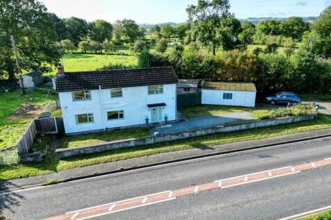 2 bedroom detached house for sale