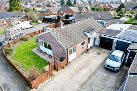 3 bedroom detached bungalow for sale