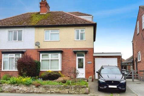 4 bedroom semi-detached house for sale