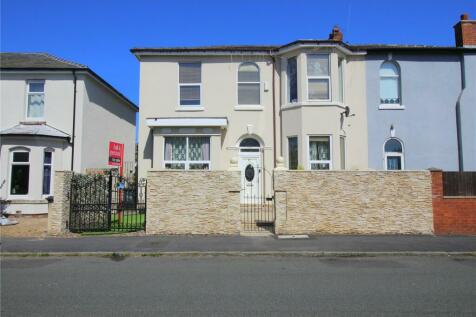 4 bedroom semi-detached house for sale