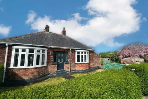 2 bedroom detached bungalow for sale