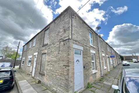 1 bedroom end of terrace house for sale