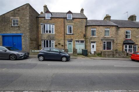 6 bedroom end of terrace house for sale
