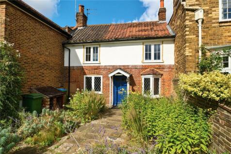 Giggs Hill Road, Thames Ditton, KT7 3 bed terraced house for sale