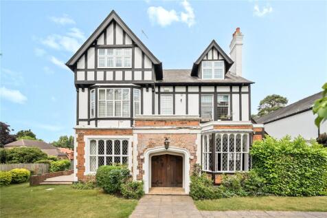 Foley Road, Claygate, KT10 2 bed flat for sale