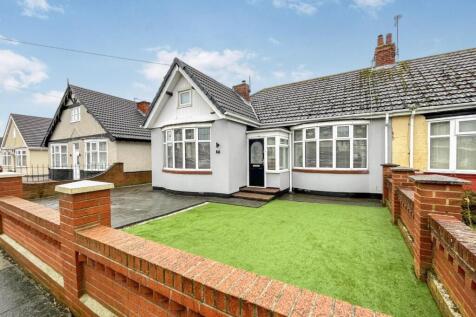 3 bedroom semi-detached bungalow for sale