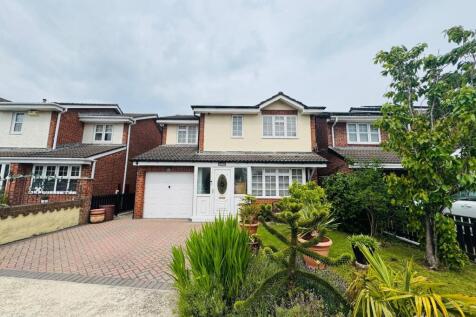 Ark Royal Close, Seaton Carew... 4 bed detached house for sale