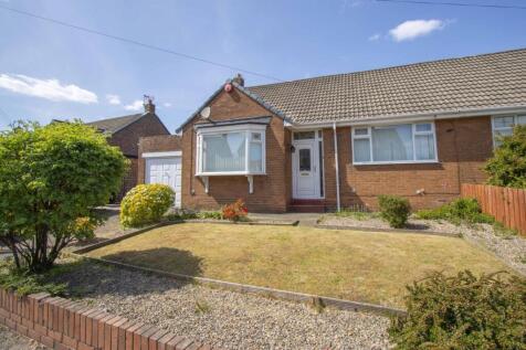 Westcott Drive, Durham Moor, Durham 2 bed semi