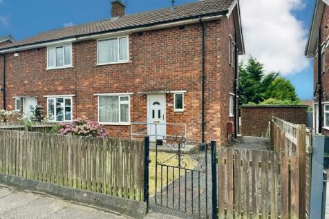 2 bedroom semi-detached house for sale