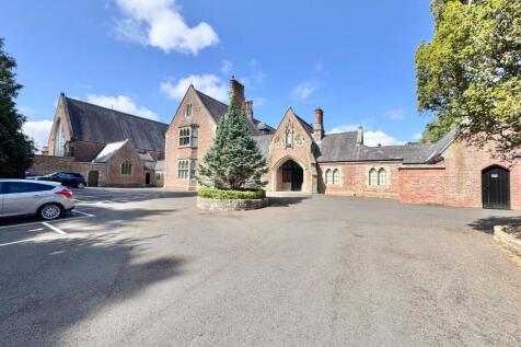 St. Clare's Court, Darlington 7 bed terraced house for sale