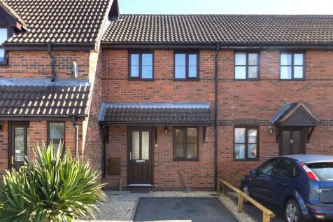 15 Elgar Close, Ledbury... 2 bed terraced house for sale