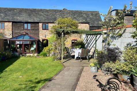 Horton Mews, Thornbury, Bromyard... 4 bed barn conversion for sale