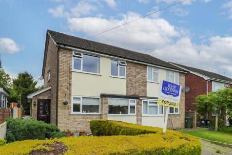 4 bedroom semi-detached house for sale