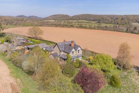 Bean House Cottage West, Cradley... 3 bed semi