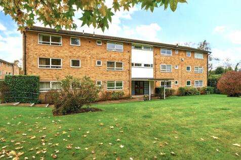 The Shimmings, Boxgrove Road... 3 bed flat for sale