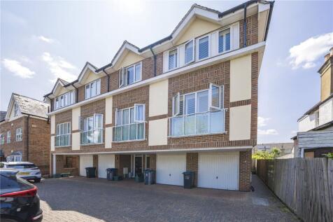 Kingston Road, New Malden, KT3 3 bed end of terrace house for sale