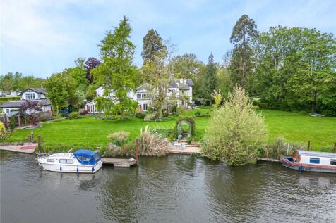 Ferry Lane, Shepperton, TW17 4 bed house for sale