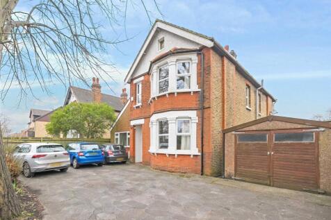 Sandy Lane, Teddington, TW11 5 bed detached house for sale
