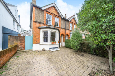Munster Road, Teddington, TW11 5 bed semi