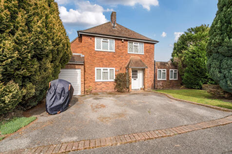 Weston Way, Pyrford, GU22 4 bed detached house for sale