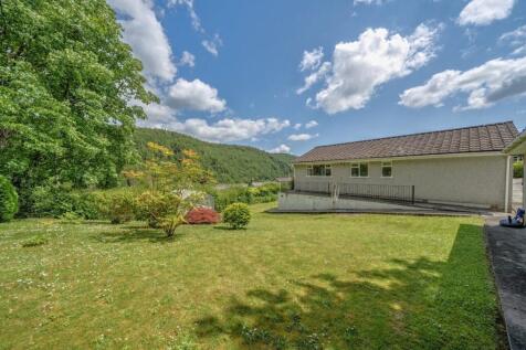 3 bedroom bungalow for sale