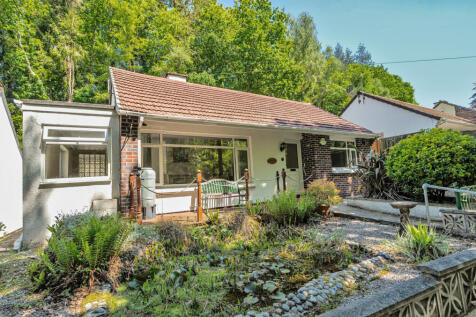 2 bedroom bungalow for sale