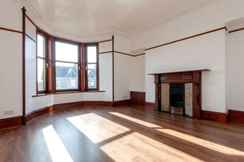 21 Leslie Road, Hilton, Aberdeen, AB24 3 bed flat for sale