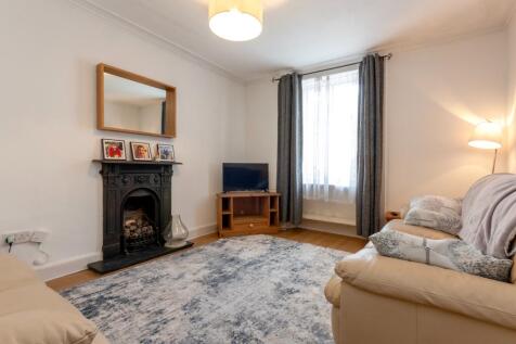 69 Bon Accord Street, The City... 2 bed flat for sale