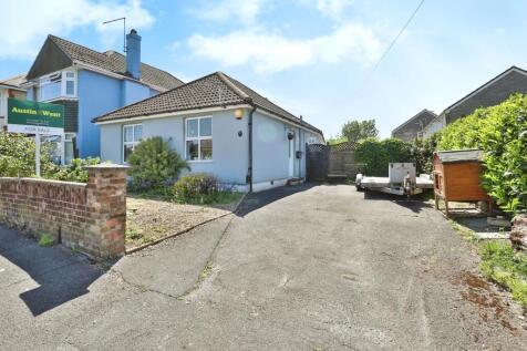 2 bedroom bungalow for sale