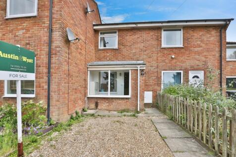 2 bedroom terraced house for sale