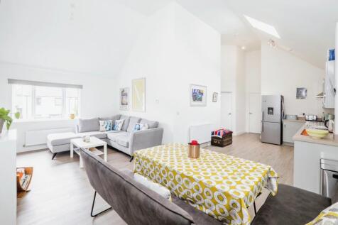 2 bedroom house for sale