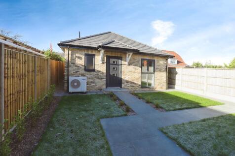 2 bedroom bungalow for sale