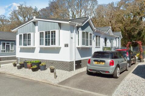 2 bedroom bungalow for sale